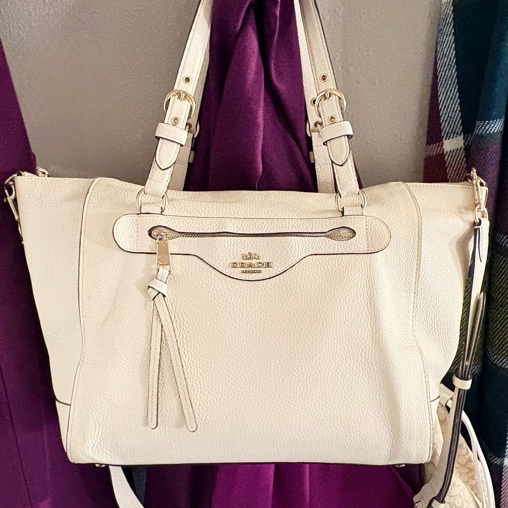 Coach Kleo Tote Bag, Ivory